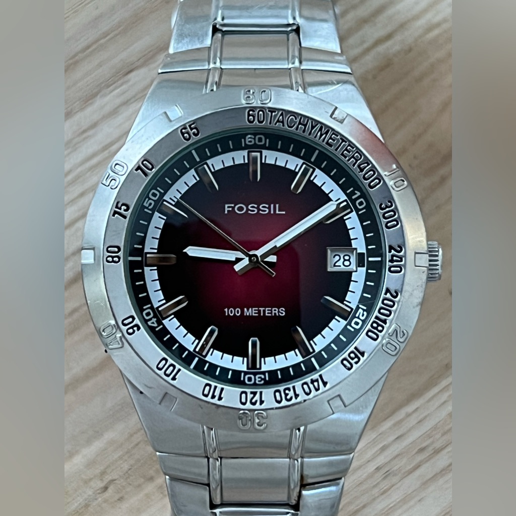 Fossil Blue Rare Mens Watch Burgundy Dial Tachymeter Bezel Stainless Bracelet
